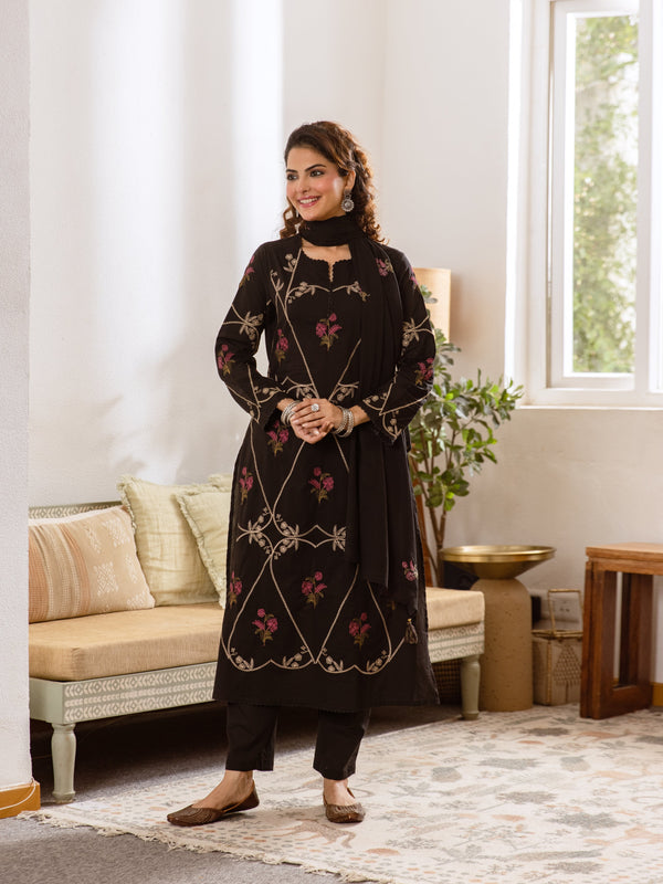 Women's Embroidered Cotton Kurta Dupatta Set