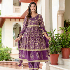 Women’s Pure Cotton Purple Ethnic Printed Kurta Set with Pants & Dupatta